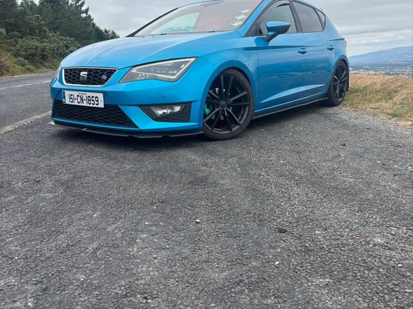 SEAT Leon Hatchback, Diesel, 2015, Blue