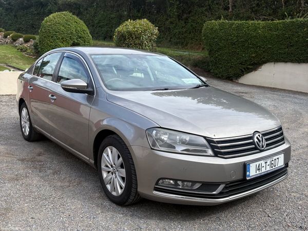 Volkswagen Passat Saloon, Diesel, 2014, Brown