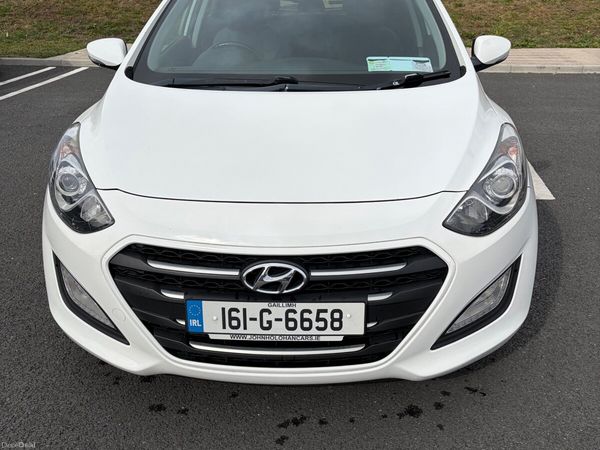 Hyundai i30 Hatchback, Diesel, 2016, White