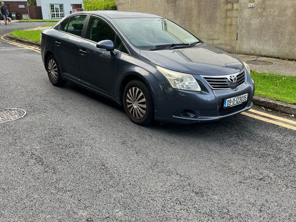 Toyota Avensis Saloon, Diesel, 2009, Blue