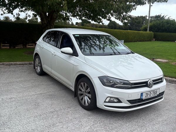 Volkswagen Polo Hatchback, Petrol, 2021, White