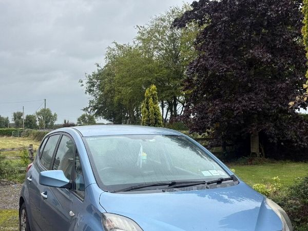 Hyundai ix20 MPV, Diesel, 2014, Blue