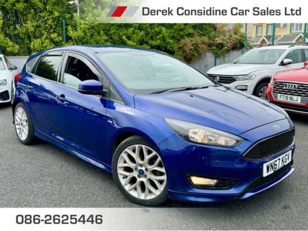 Ford Focus Hatchback, Diesel, 2017, Blue
