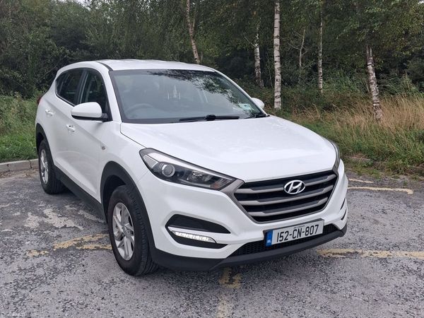 Hyundai Tucson SUV, Diesel, 2015, White