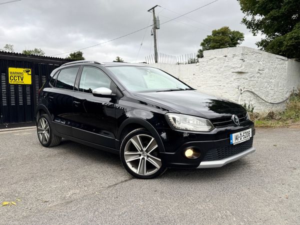 Volkswagen Polo Hatchback, Petrol, 2014, Black