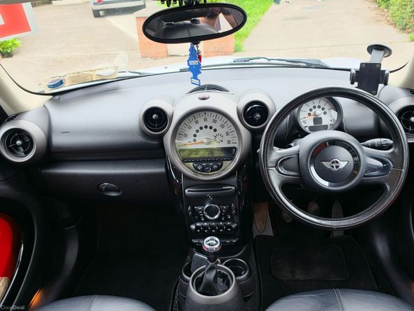 Mini Countryman Hatchback, Diesel, 2011, White