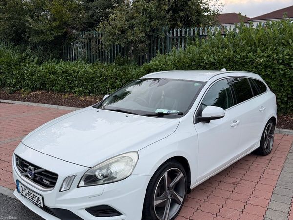 Volvo V60 Estate, Petrol, 2012, White