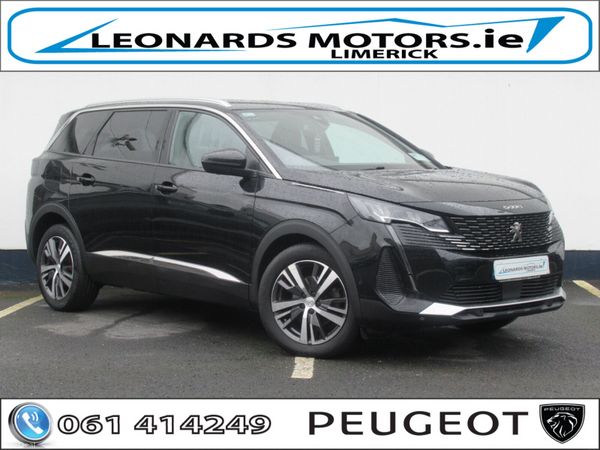 Peugeot 5008 SUV, Petrol, 2022, Black