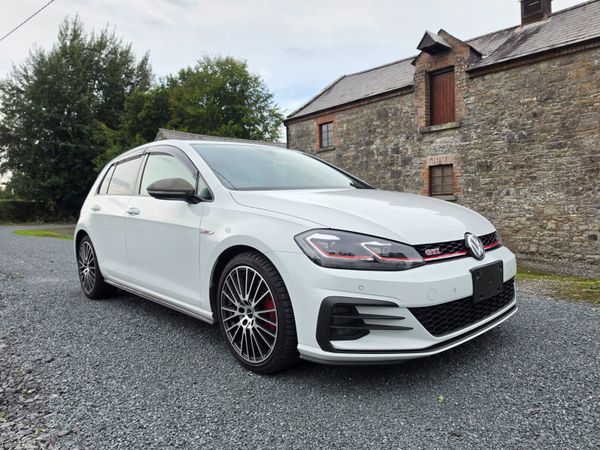 Volkswagen Golf Hatchback, Petrol, 2017, White