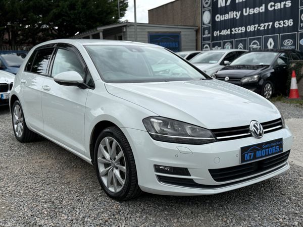 Volkswagen Golf Hatchback, Petrol, 2013, White