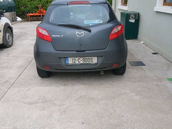 Mazda Mazda2 Hatchback, Petrol, 2012, Grey