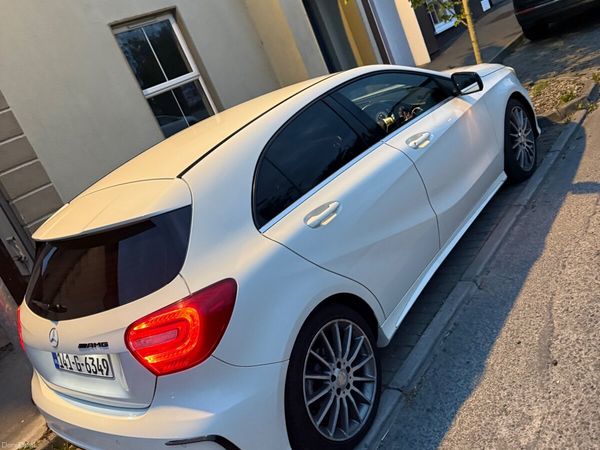 Mercedes-Benz A-Class Hatchback, Petrol, 2014, White
