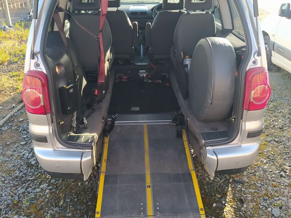 Volkswagen Sharan MPV, Diesel, 2006, Silver