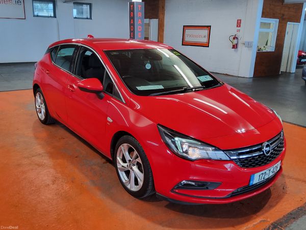 Opel Astra Hatchback, Diesel, 2017, Red