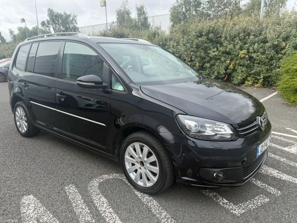 Volkswagen Touran MPV, Petrol, 2013, Black