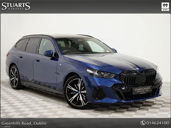 BMW 5-Series Estate, Petrol Plug-in Hybrid, 2025, Blue