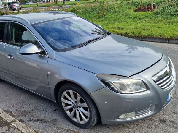 Vauxhall Insignia Estate, Diesel, 2013, Silver