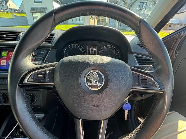 Skoda Fabia Hatchback, Diesel, 2015, Brown