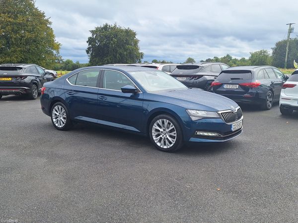 Skoda Superb Saloon, Diesel, 2022, Blue