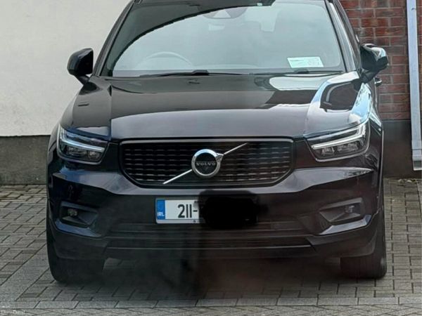 Volvo XC40 Estate/Jeep, Petrol Plug-in Hybrid, 2021, Black