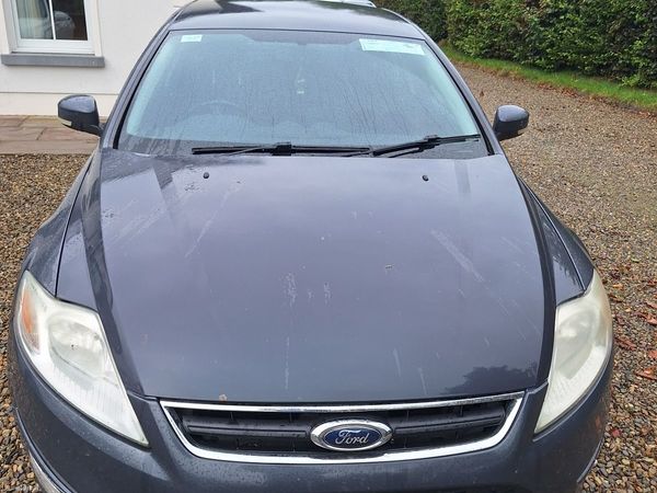 Ford Mondeo Hatchback, Diesel, 2011, Grey