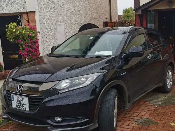 Honda Vezel MPV, Petrol Hybrid, 2016, Black