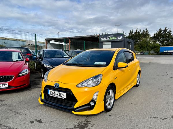 Toyota Aqua Hatchback, Petrol Hybrid, 2015, Yellow