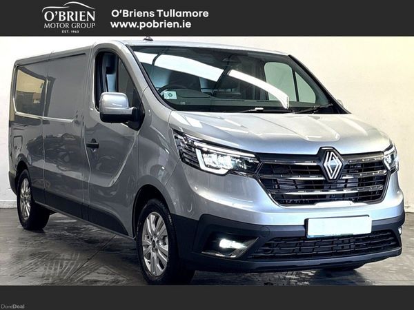 Renault Trafic MPV, Diesel, 2026, Grey