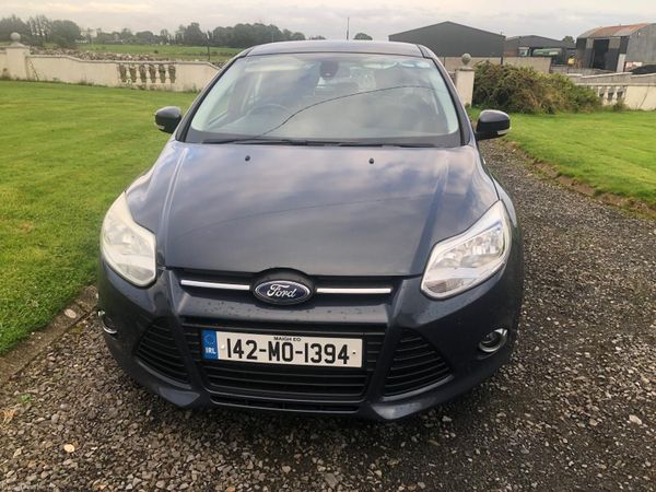 Ford Focus Hatchback, Diesel, 2014, Grey