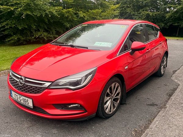 Opel Astra Hatchback, Diesel, 2017, Red