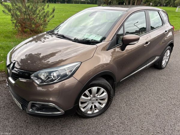 Renault Captur Hatchback, Diesel, 2014, Brown