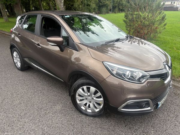 Renault Captur Hatchback, Diesel, 2014, Brown