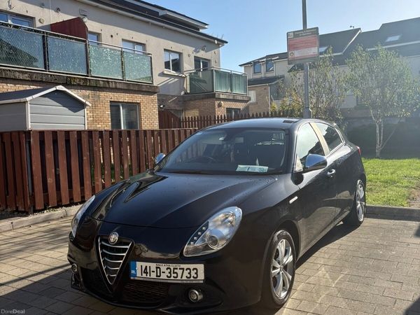 Alfa Romeo Giulietta Hatchback, Diesel, 2014, Black