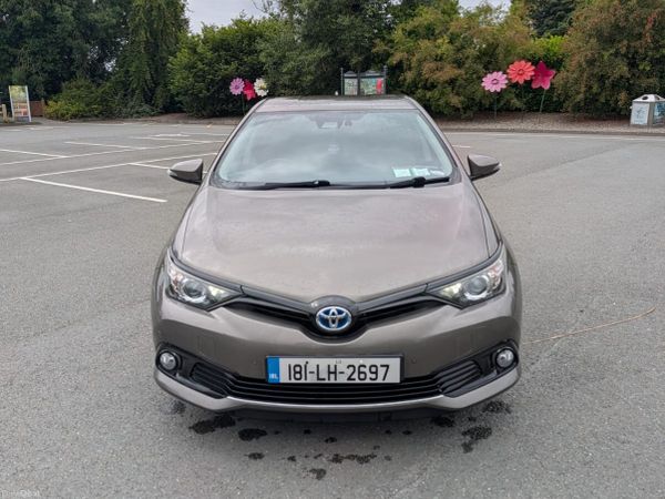 Toyota Auris Hatchback, Petrol Hybrid, 2018, Bronze
