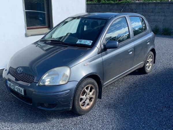 Toyota Yaris Hatchback, Petrol, 2005, Blue