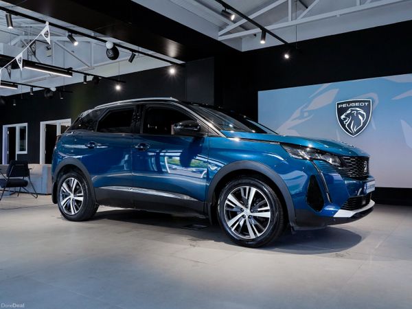 Peugeot 3008 MPV, Diesel, 2023, Blue
