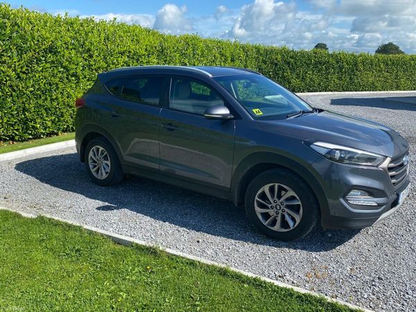 Hyundai Tucson SUV, Diesel, 2017, Grey