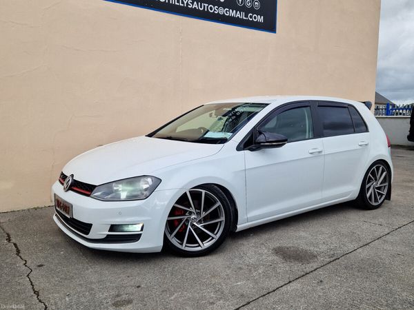 Volkswagen Golf Hatchback, Diesel, 2013, White