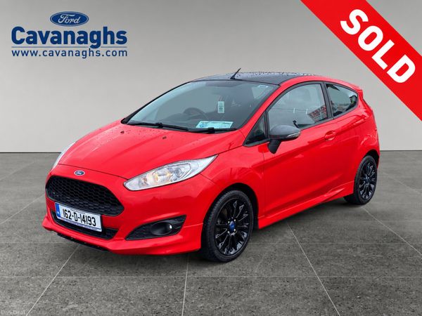 Ford Fiesta Hatchback, Petrol, 2016, Red