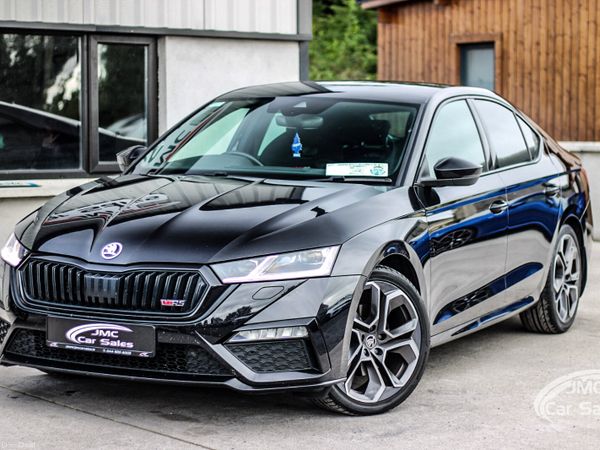 Skoda Octavia Saloon, Diesel, 2022, Black
