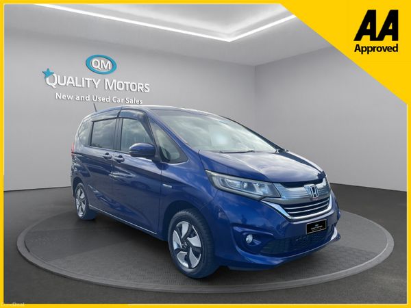 Honda Freed MPV, Petrol Hybrid, 2017, Blue