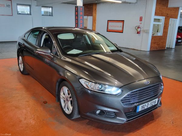Ford Mondeo Hatchback, Diesel, 2019, Grey