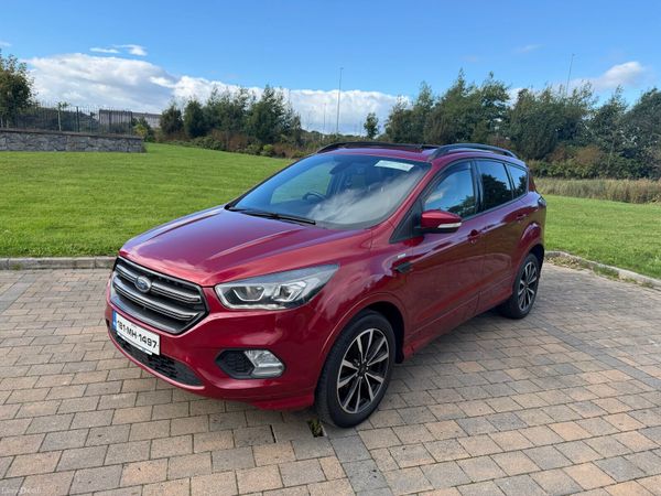 Ford Kuga SUV, Diesel, 2018, Red