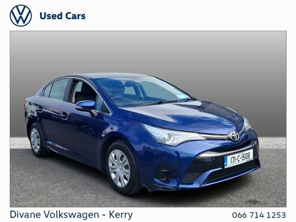 Toyota Avensis Saloon, Diesel, 2017, Blue