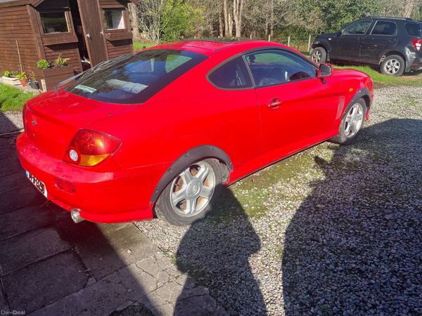 Hyundai Lantra Coupe, Petrol, 2004, Red