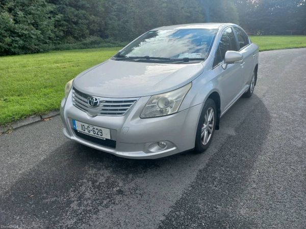 Toyota Avensis Saloon, Diesel, 2010, Silver