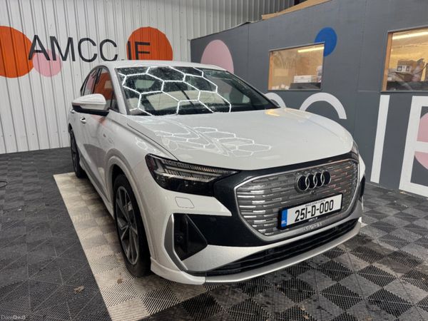 Audi Q4 e-tron SUV, Electric, 2025, White