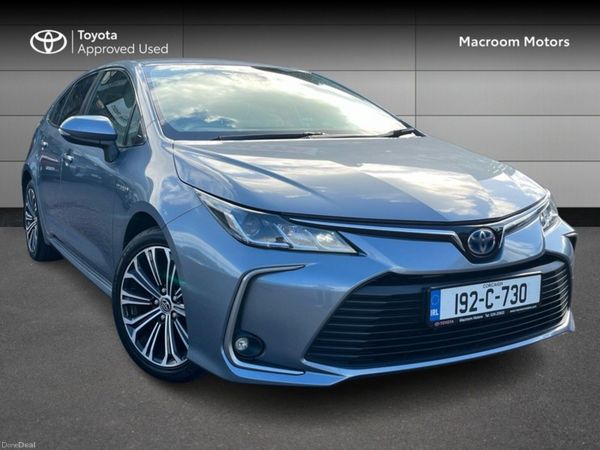 Toyota Corolla Saloon, Petrol Hybrid, 2019, Grey