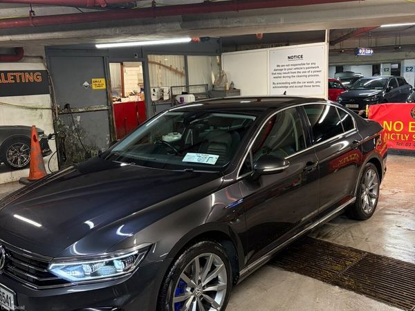 Volkswagen Passat Saloon, Petrol Plug-in Hybrid, 2020, Grey