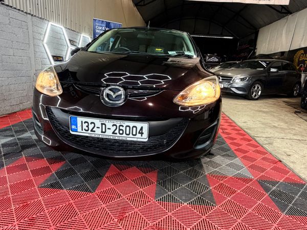Mazda Demio MPV, Petrol, 2013, Purple